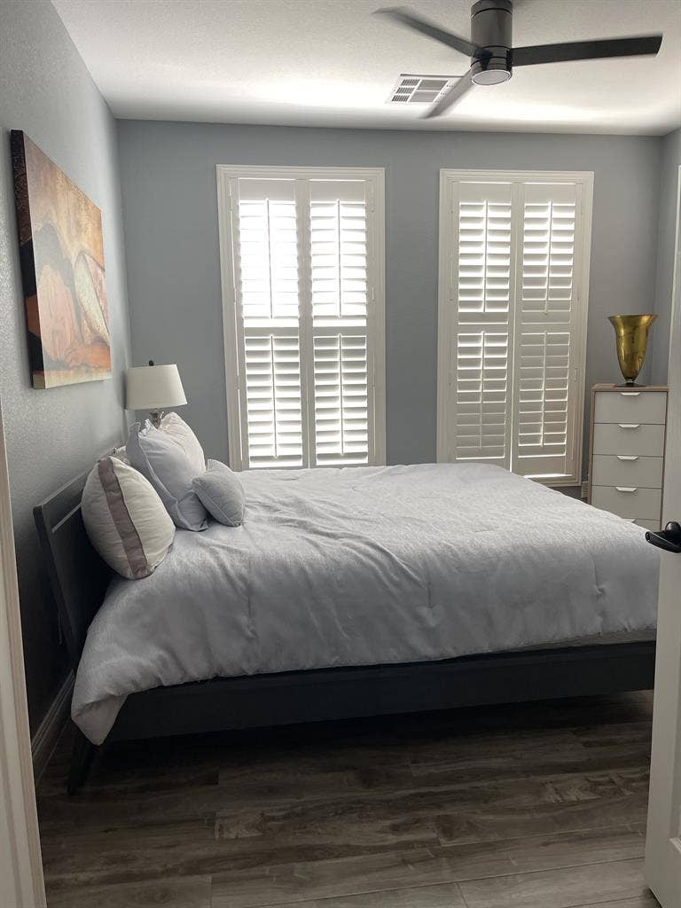 New Listing-Zip 89147