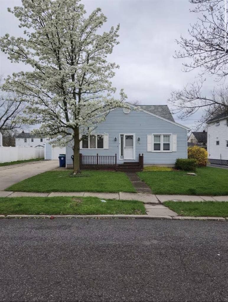 Student housing for lease