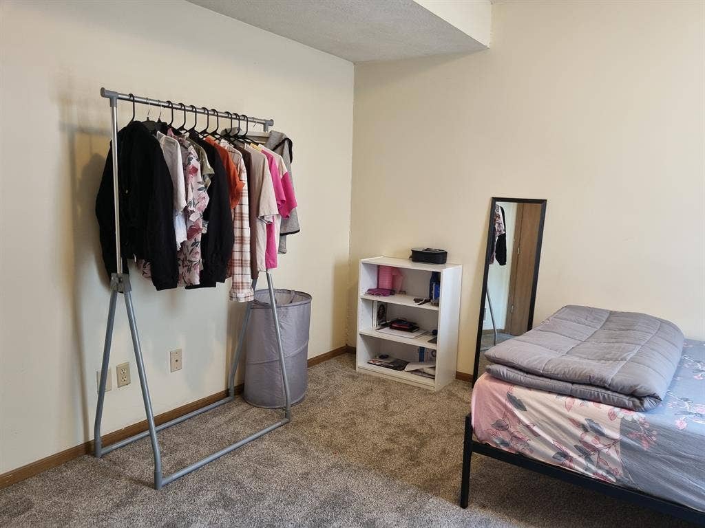 Looking for a roommate.