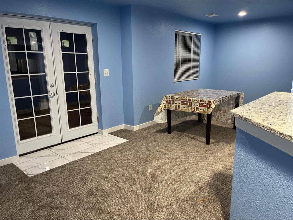 Renting room