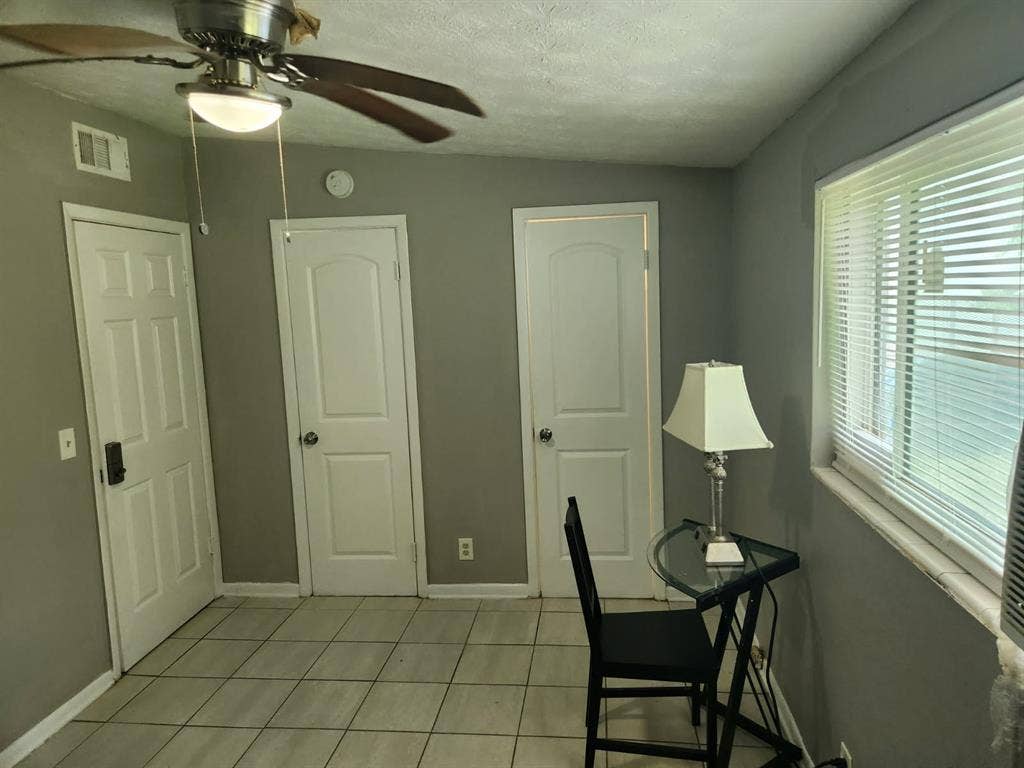 Spacious Master Suite for Rent
