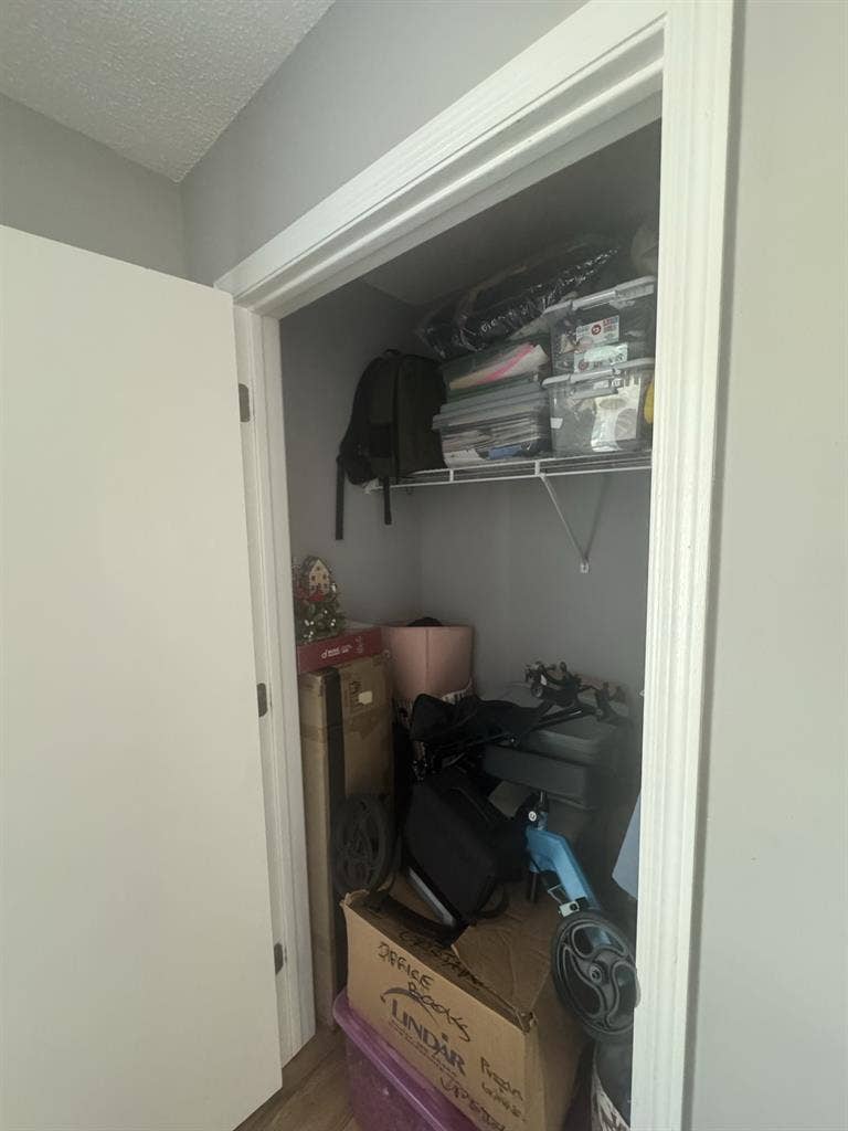 Looking for a roommate!