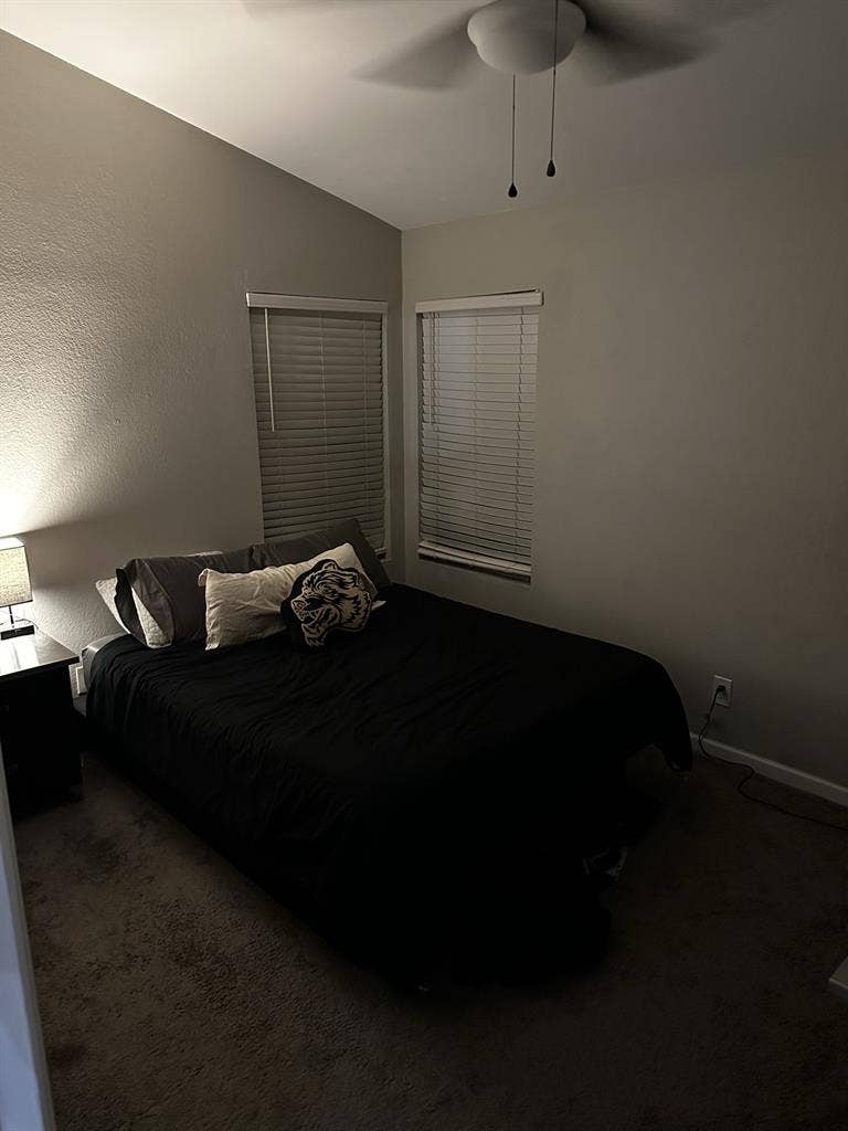 2 rooms in house for 1200