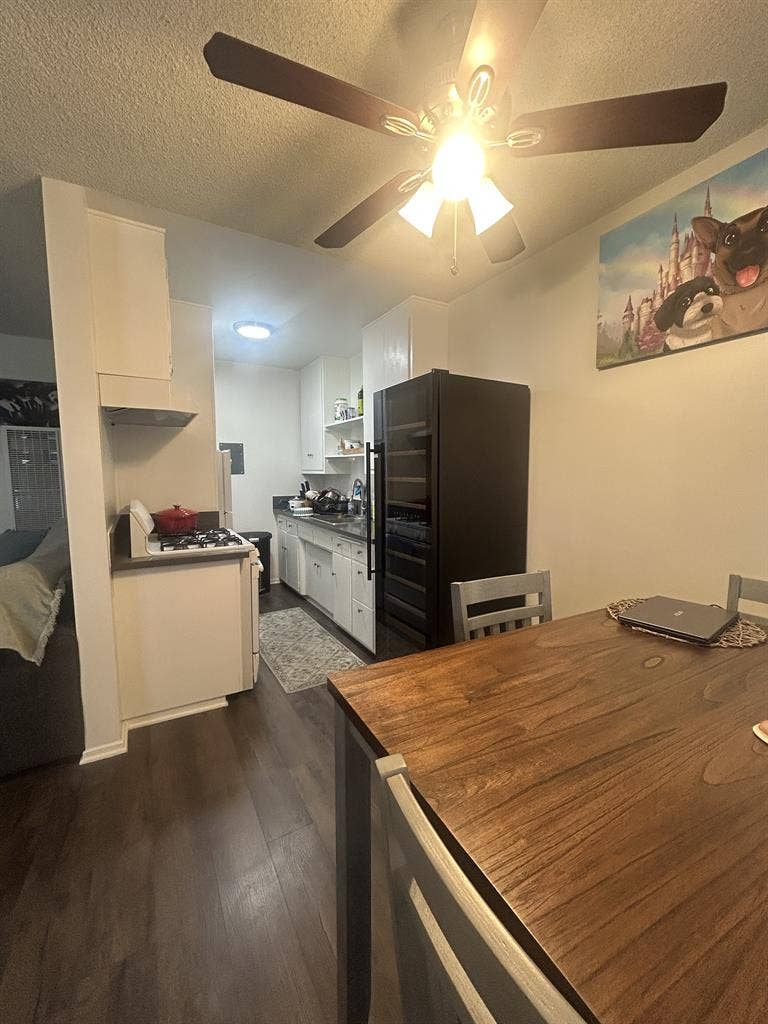 Cozy pet-friendly furnished APT