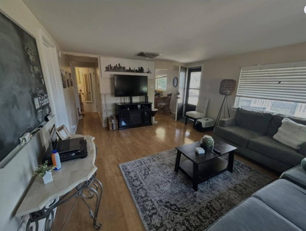 $850 Room in Golden Available Aug 1