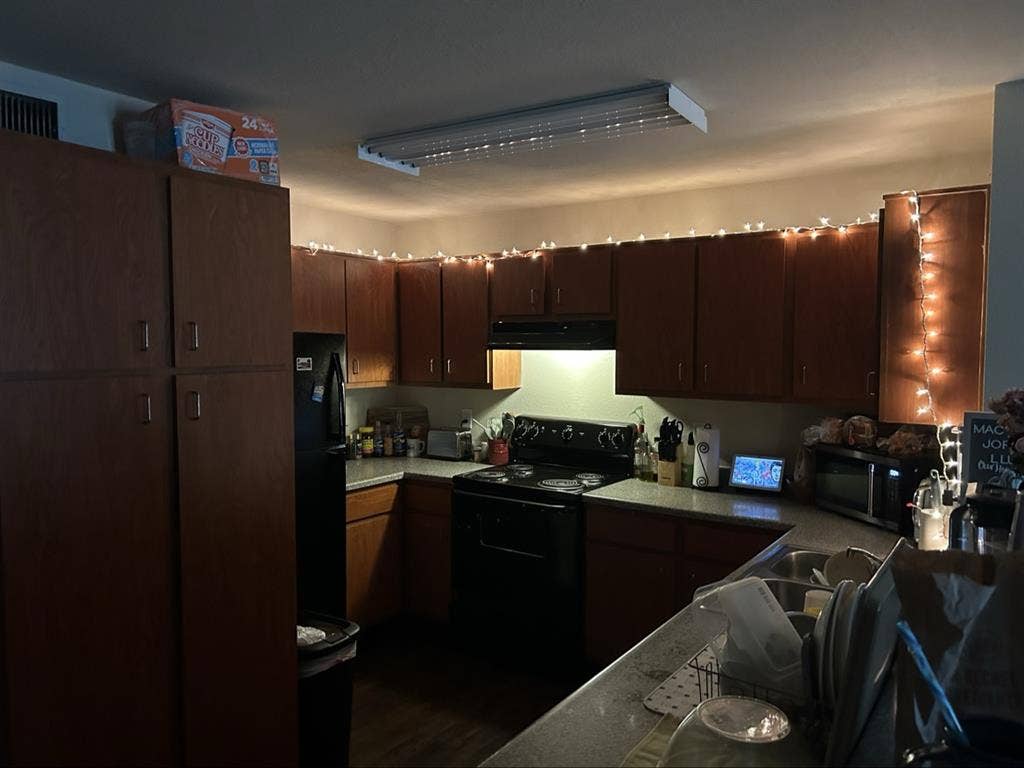 Lease Takeover!