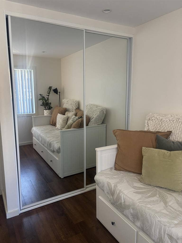 Short term/ long term private room