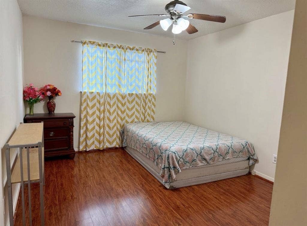 Roommate search by July