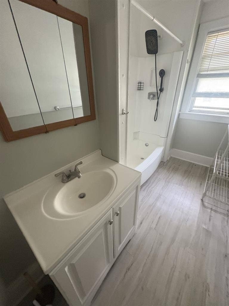 Looking to sublet my leasee