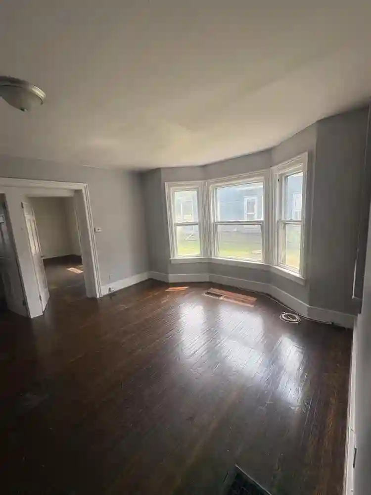 Looking to sublet my leasee