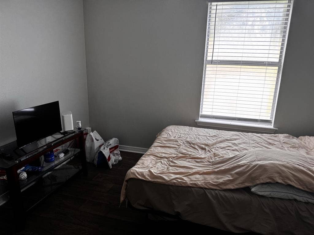 Lease takeover by June 16th