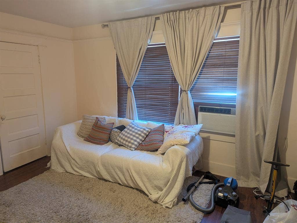 Christian man as a housemate