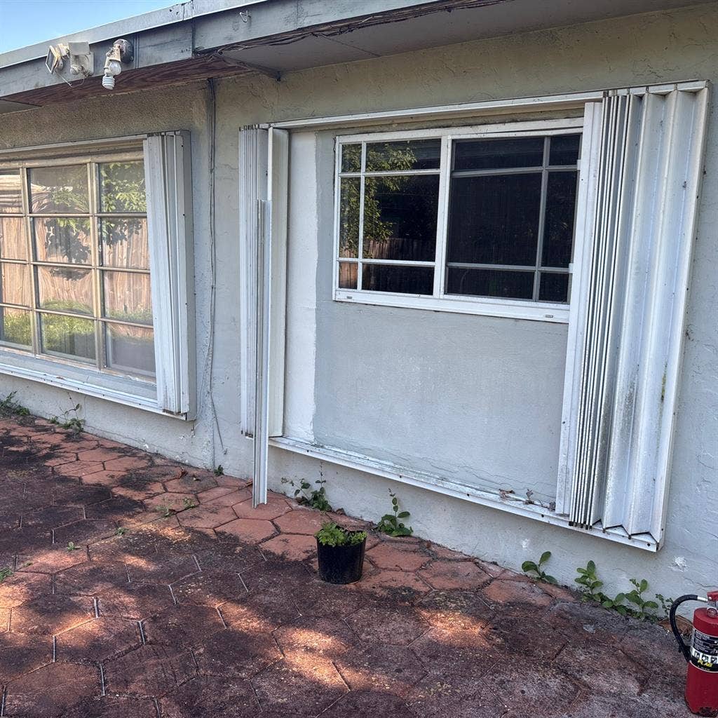 1-2 rooms for Rent