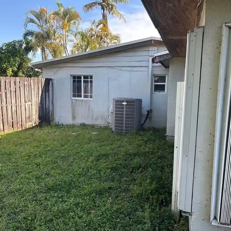 1-2 rooms for Rent
