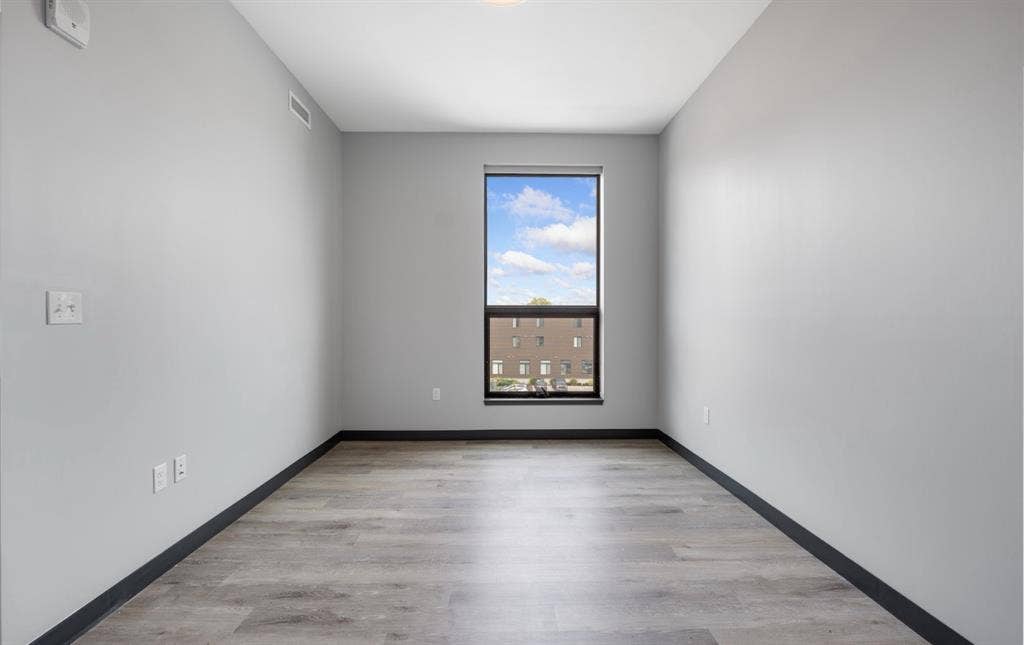 Looking for sublease
