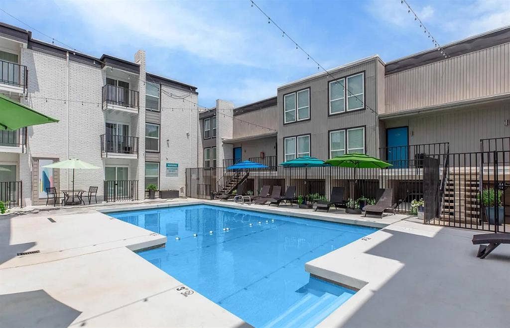1bedroom Apartment