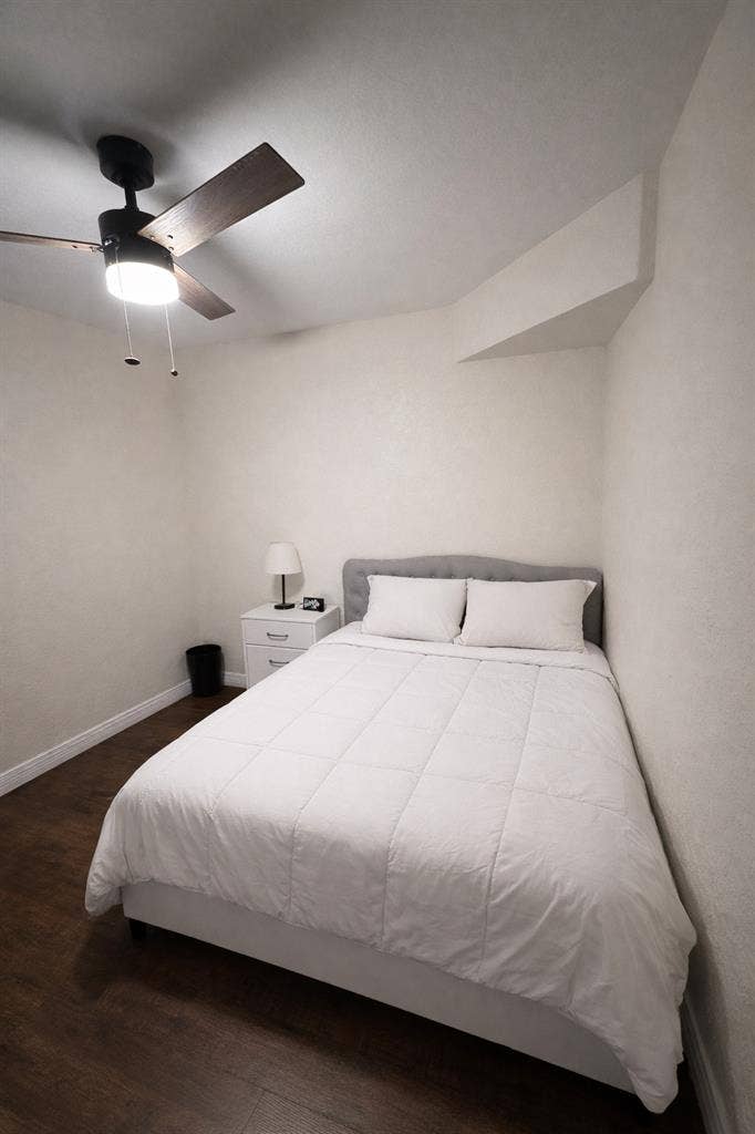 Room For Rent