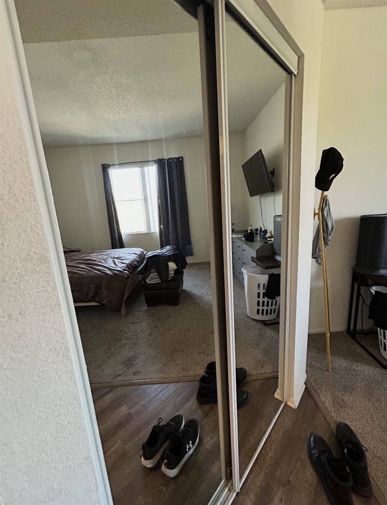 Roommate Wanted-2 Bed/2 Bath Apt