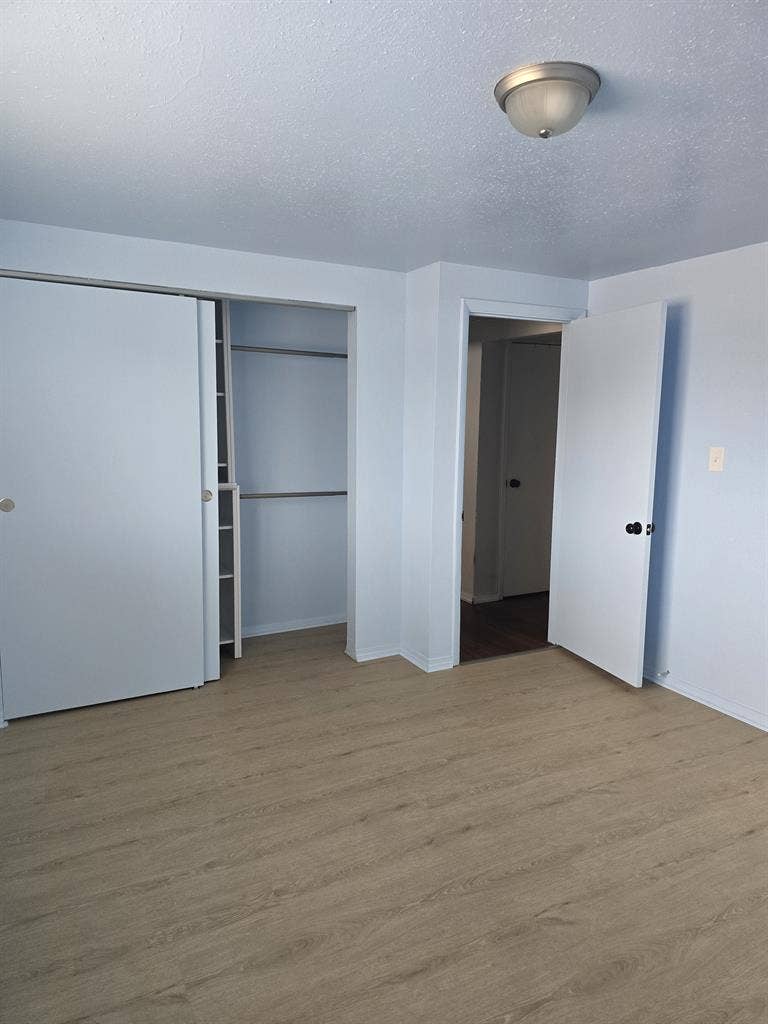 Room 4 Rent All Utilities Included