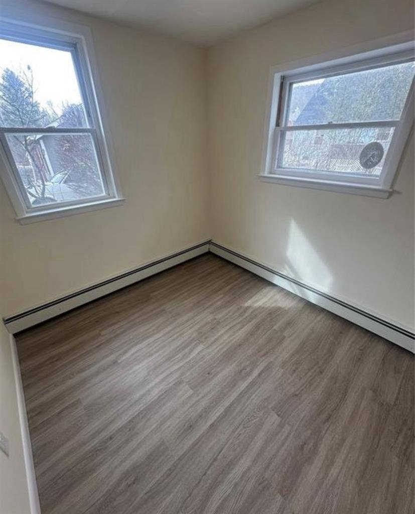 2 STANDARD BEDROOM FOR RENT