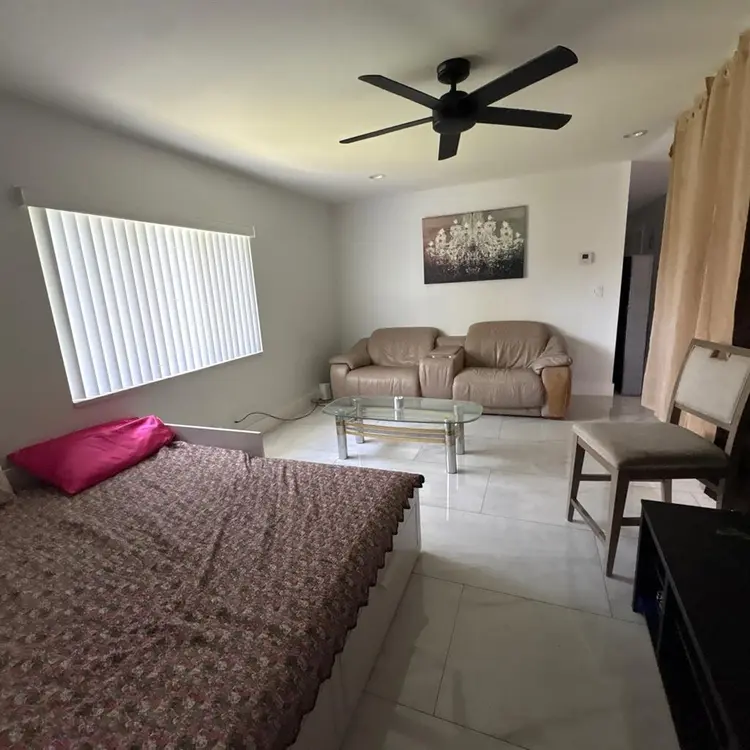 Huge Space For rent!