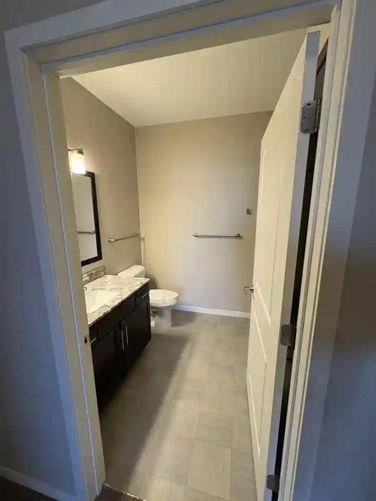 APARTMENT FOR SUBLEASE (7/1/26)