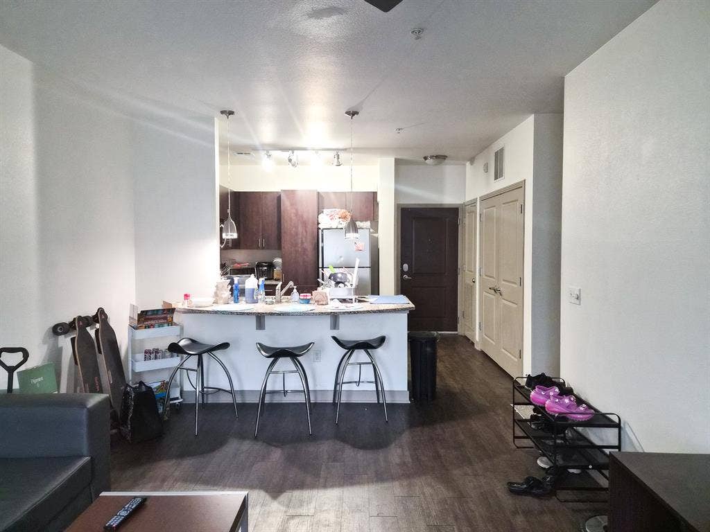 Private Bed/Bath; 5 min from campus