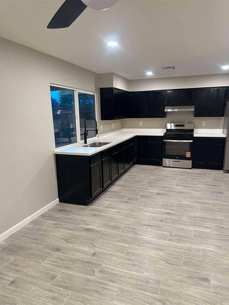 PRIVATE ROOM FOR RENT