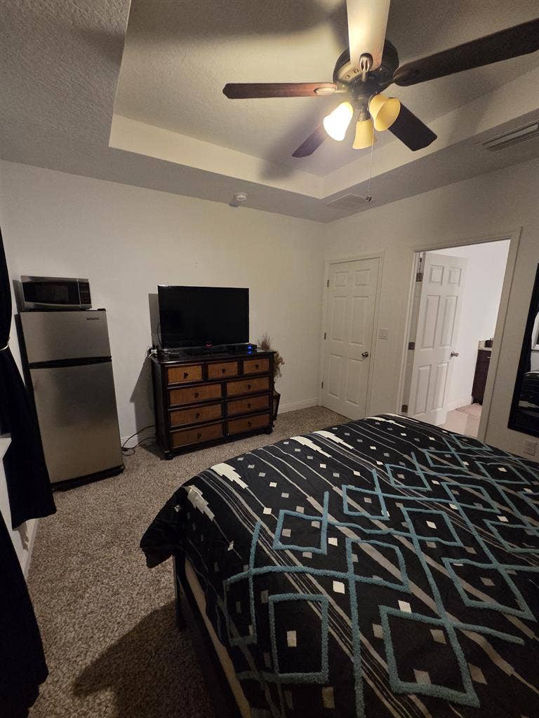 Room for Rent in Poinciana