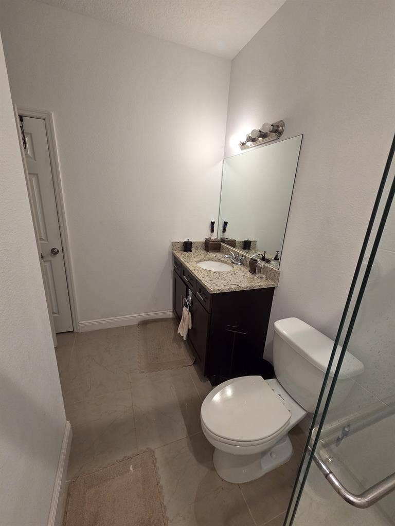 Room for Rent in Poinciana