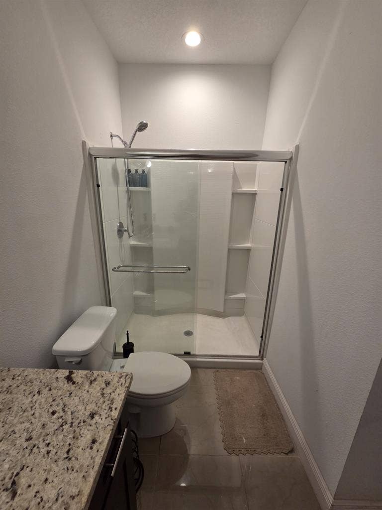 Room for Rent in Poinciana