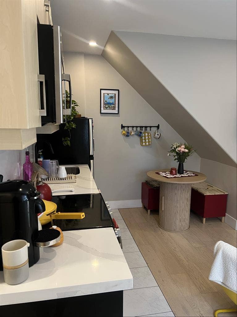 1 bedroom in a 2bed 1bath unit