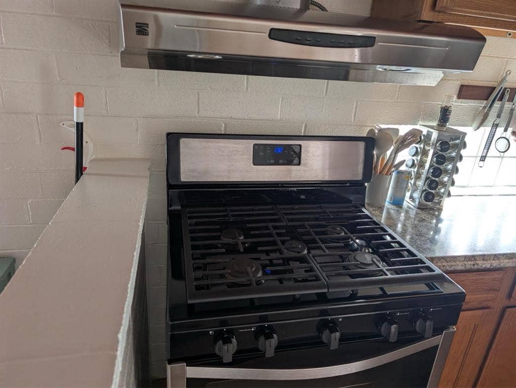 Furnished Tucson Home $1900