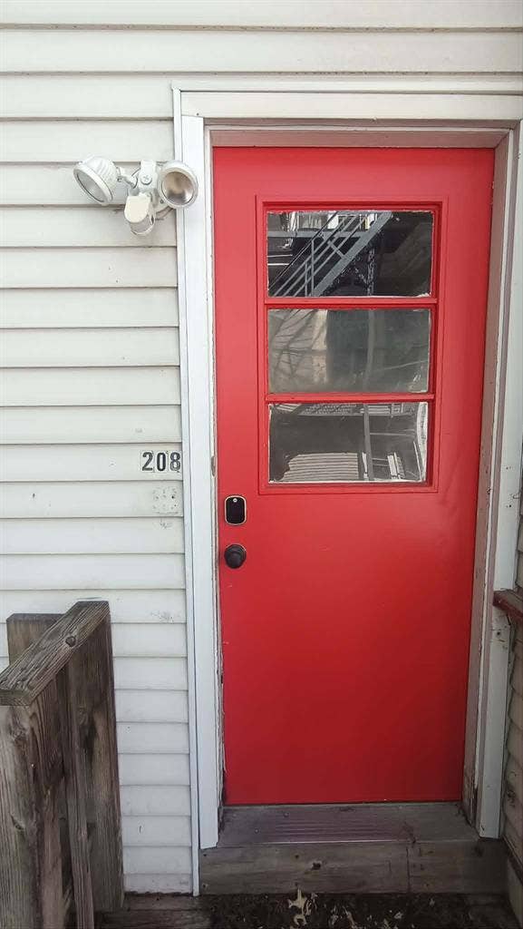 July Sublet 1BR Apt - East Rock