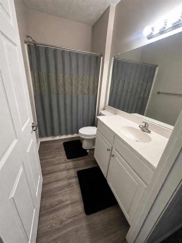 600$/room and bathroom +amenities