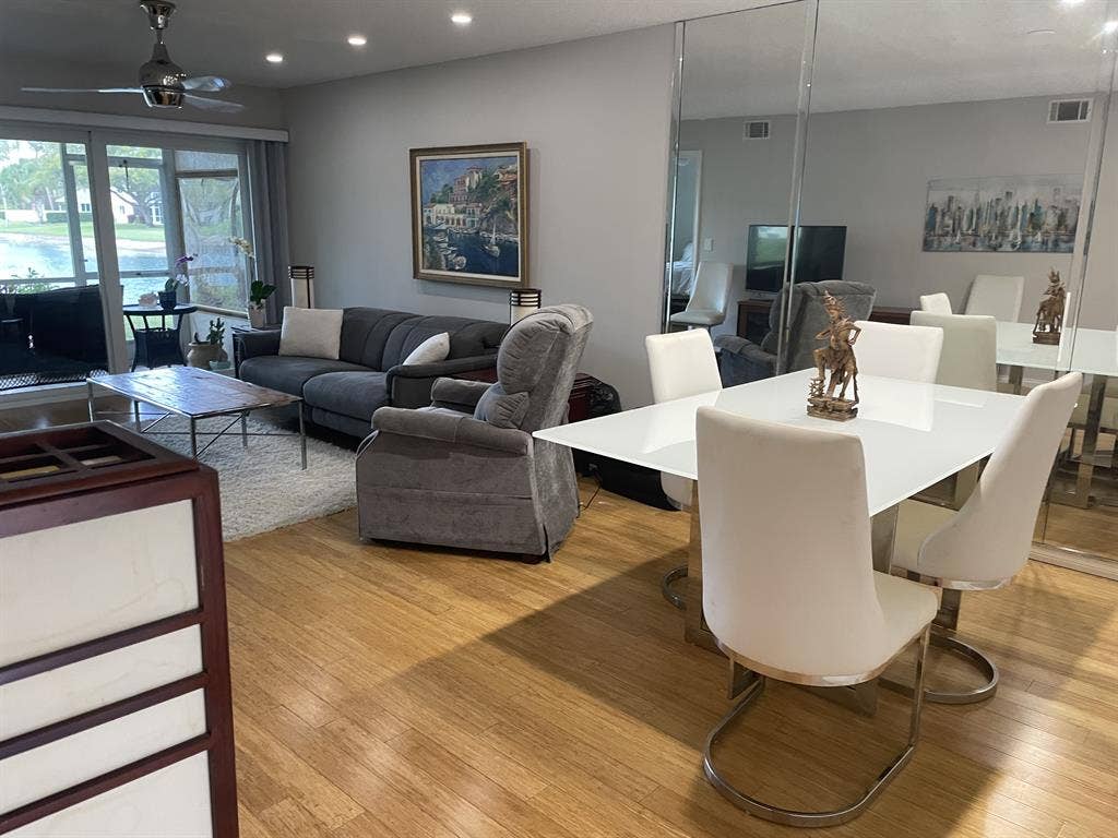 Quiet Nice furnished room