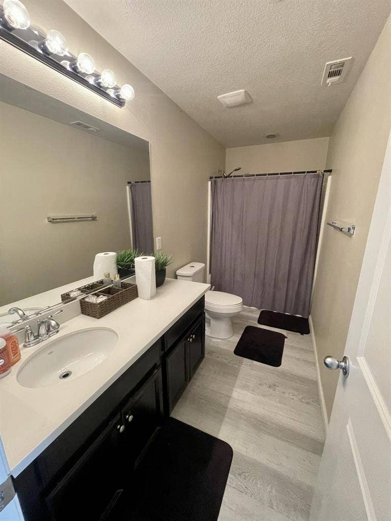 Spacious Furnished Room For Rent