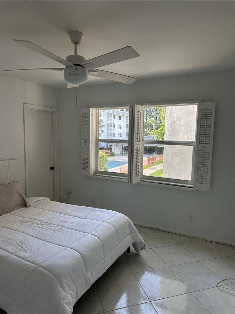 Beautiful Beach living in Boca!