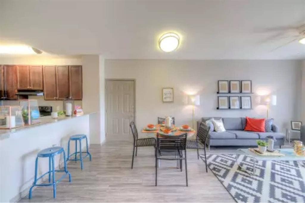 Offering a relet at the Reserve SA