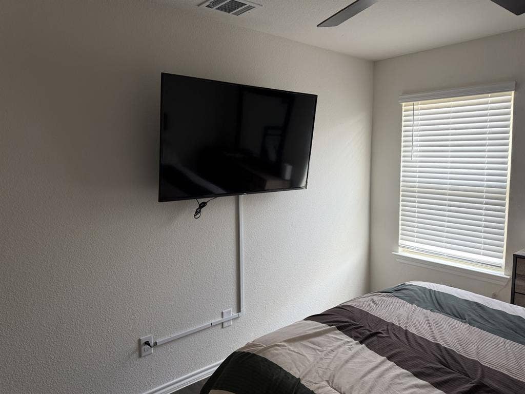 3 rooms open to rent