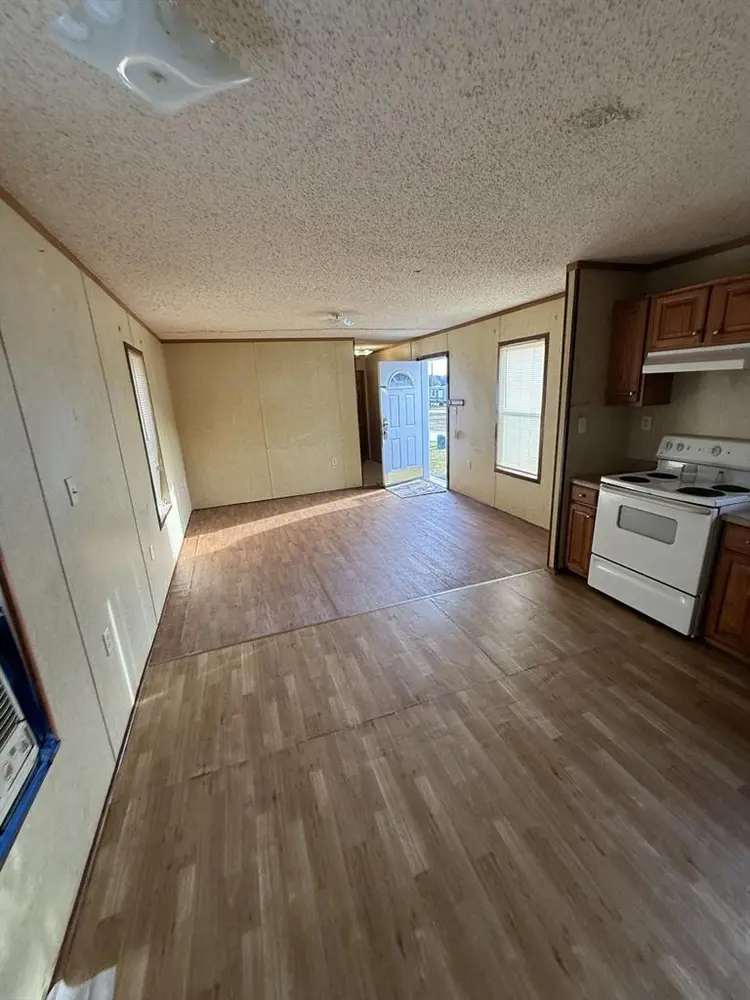 3 bed 1 bath single wide