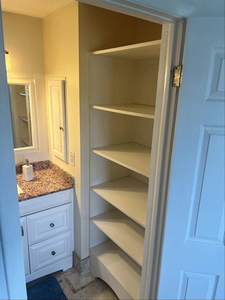 Room for rent in Lely