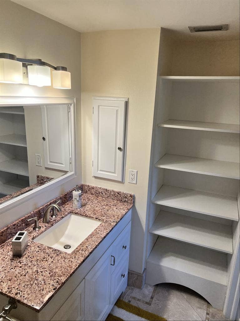 Room for rent in Lely