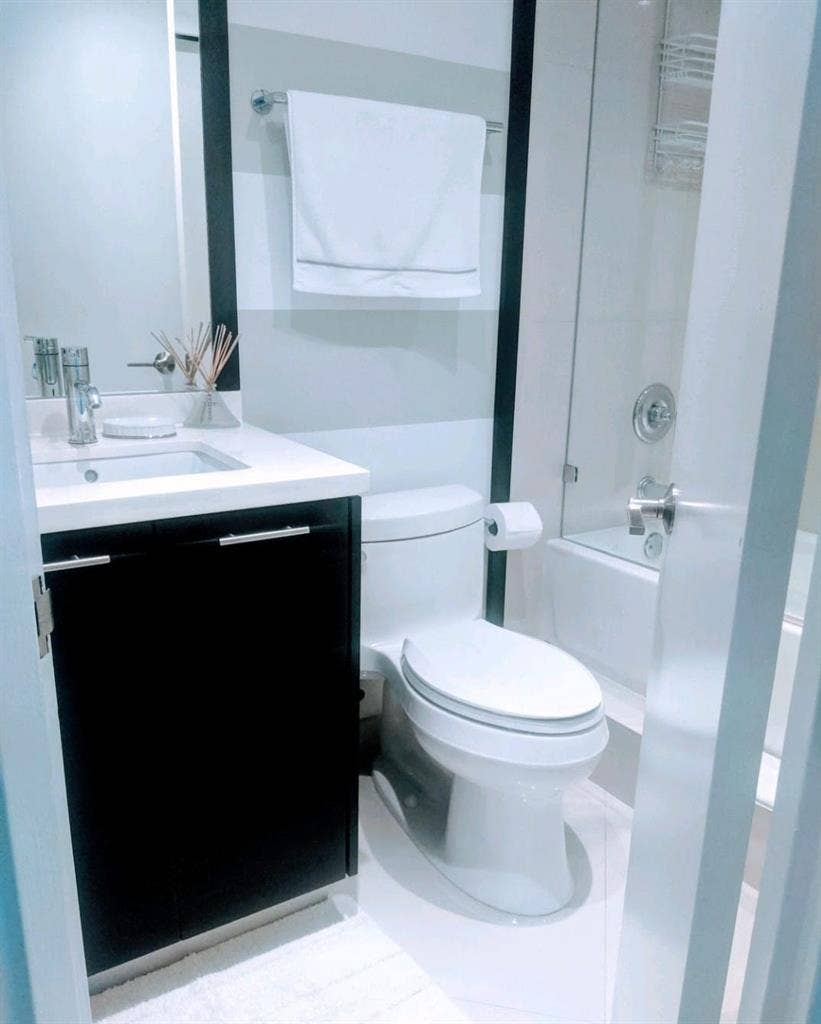 Deluxe room with bay view.