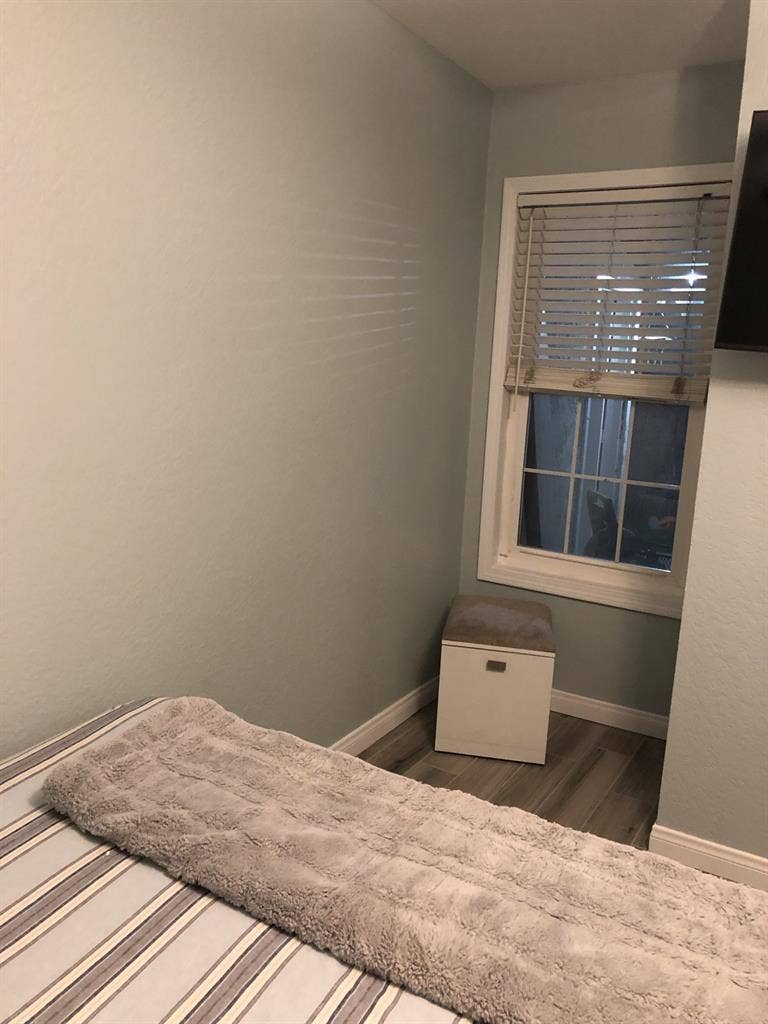 Room for rent Mission Oaks/Camarill