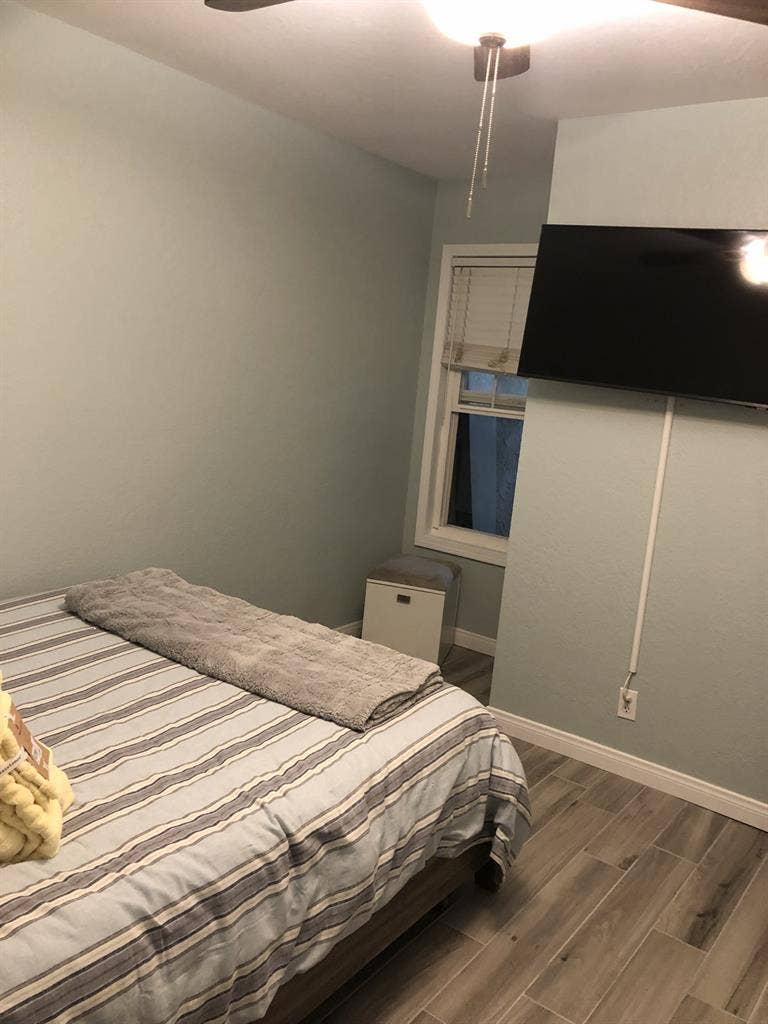 Room for rent Mission Oaks/Camarill