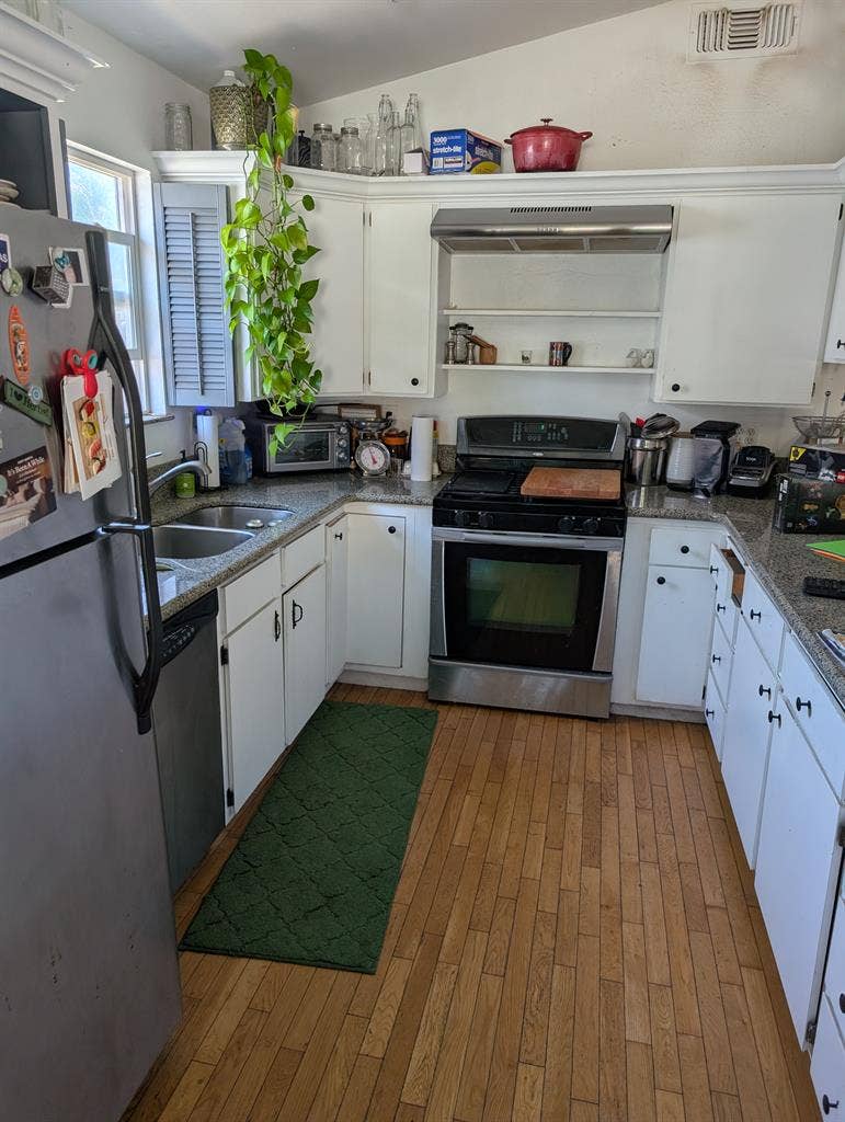 3 bedroom, 2 bath home