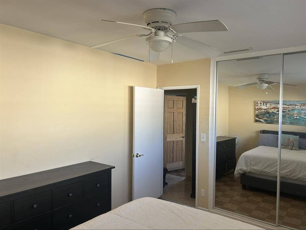 Room for rent in three bedroom home