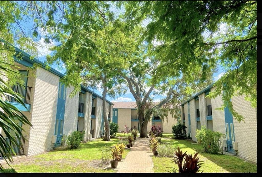 Private Room Bed/Bath Near USF $779