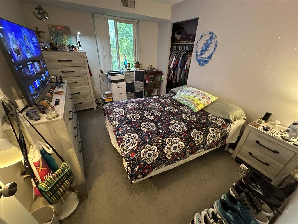 Room for rent